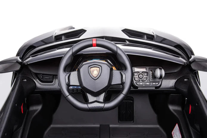 24V 4x4 LAMBORGHINI VENENO 2 SEATER RIDE ON CAR WITH REMOTE CONTROL