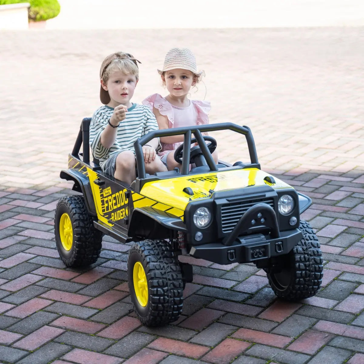 24V Jeep Freddo Raider 2 Seater Ride On   
