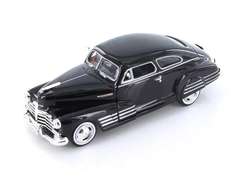 1948 Chevrolet Aerosedan Fleetside Lowrider 1:24 Scale Diecast Model