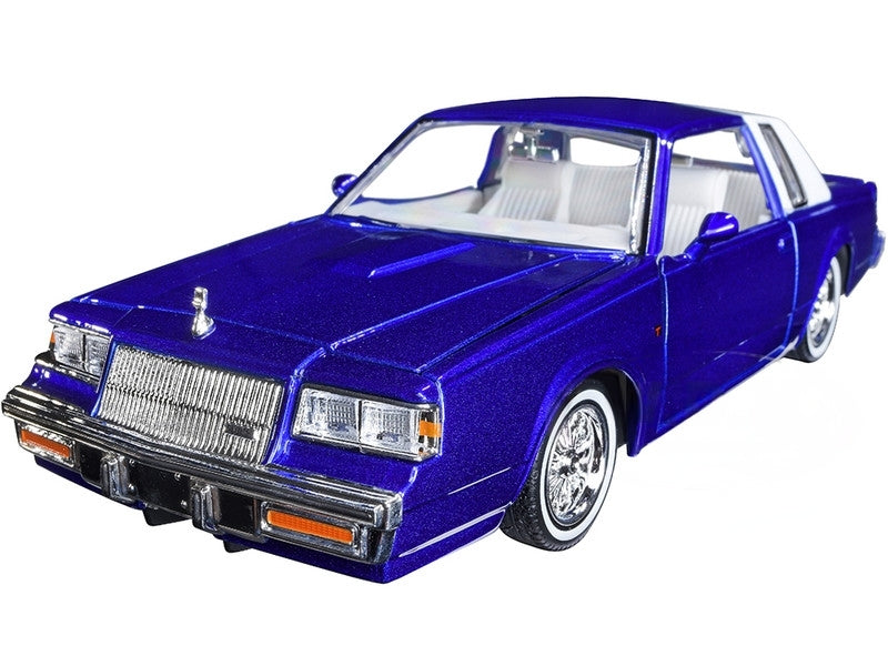 1987 Buick Regal  Diecast 1:24 Scale Model Car