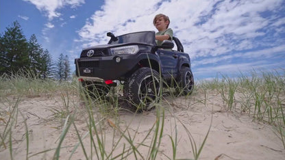 KIDS Ride on TOYOTA HILUX ELECTRIC CARS 24V WITH REMOTE CONTROL